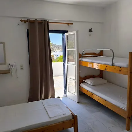 Guest house Stars Purple Pig Chora (Ios)