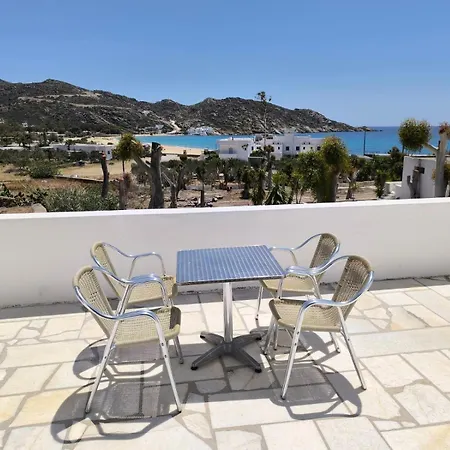 Stars Purple Pig Guest house Chora (Ios)
